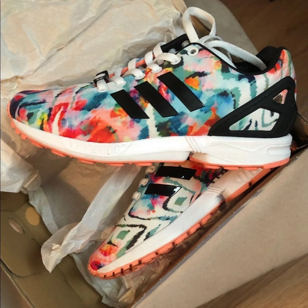 Adidas Women’s ZX FLUX W size 7